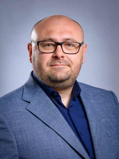 Fotografia portretowa: Associate Professor Cezary Smuniewski