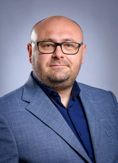 dr hab. Cezary Smuniewski, prof. ucz.