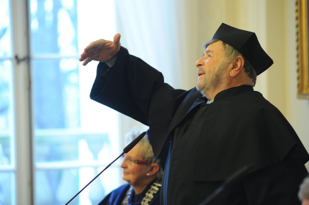Galeria zdjęć z uroczystości wręczenia dyplomu doktora honoris causa Uniwersytetu Warszawskiego