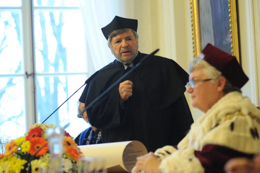 Galeria zdjęć z uroczystości wręczenia dyplomu doktora honoris causa Uniwersytetu Warszawskiego