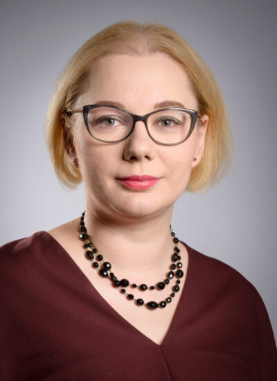 dr Justyna Godlewska-Szyrkowa
