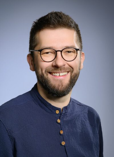 dr Paweł Kuczma