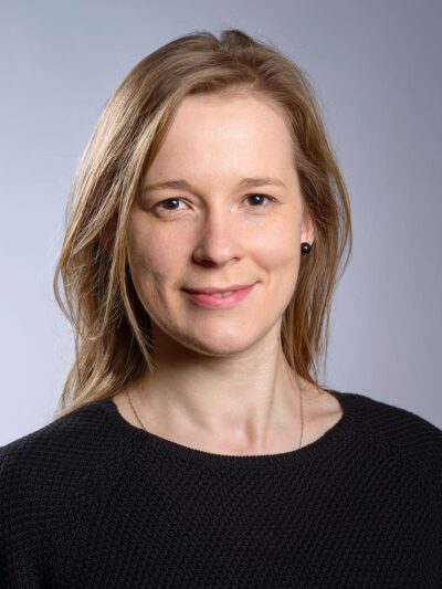 Fotografia portretowa: dr Magdalena Dobrowolska-Opała