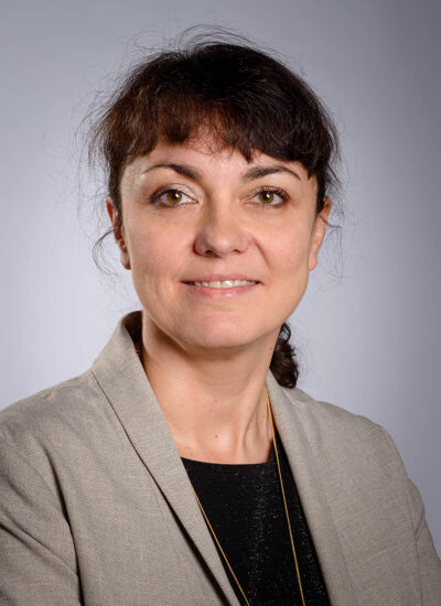 dr Ewa Flaszyńska