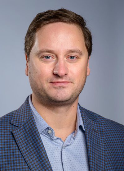 dr Łukasz Gołota
