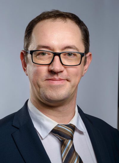 dr Szymon Kardaś