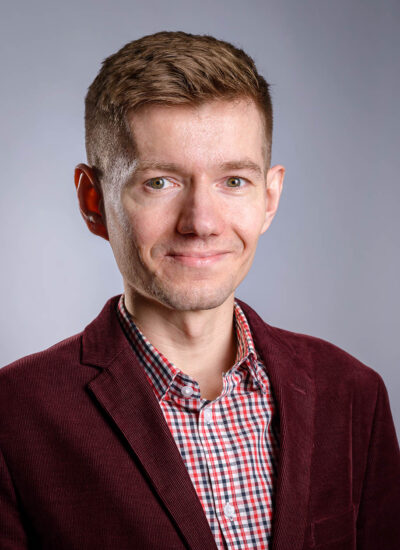 dr Kamil Ławniczak, prof. ucz.