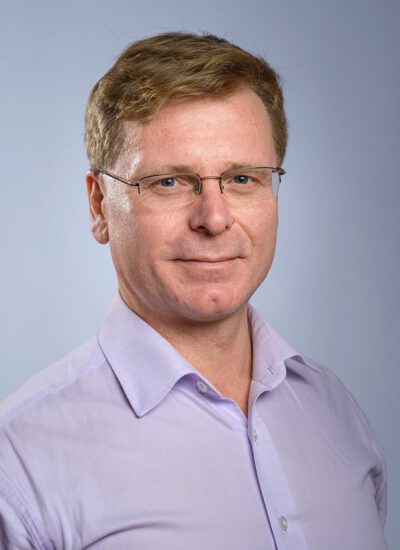 dr Tomasz Mering