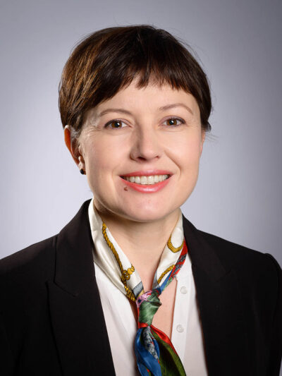 Fotografia portretowa: dr Justyna Nakonieczna-Bartosiewicz, prof. ucz.