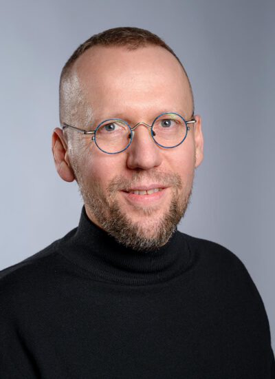 dr Piotr W. Zawadzki