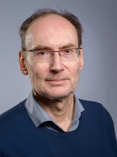 Fotografia portretowa: dr hab. Jerzy Szczupaczyński