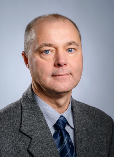 prof. dr hab. Krzysztof Szewior, prof. ucz.