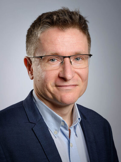 Fotografia portretowa: dr hab. Adam Szymański, prof. ucz.