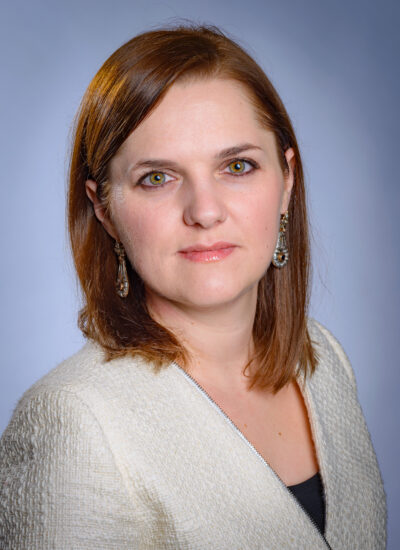 dr Agnieszka Syliwoniuk-Wapowska