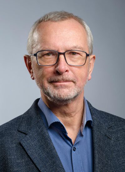 prof. dr hab. Mirosław Karwat, prof. ucz.