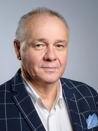 Fotografia portretowa: prof. dr hab. Andrzej Misiuk, prof. ucz.