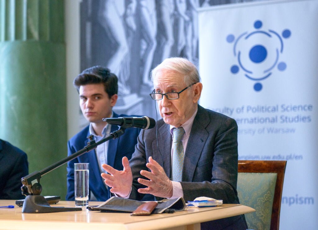 Galeria zdjęć z uroczystości upamiętnienia pierwszej rocznicy śmierci prof. Szewacha Weissa - wykład prof. Shlomo Ben Ami